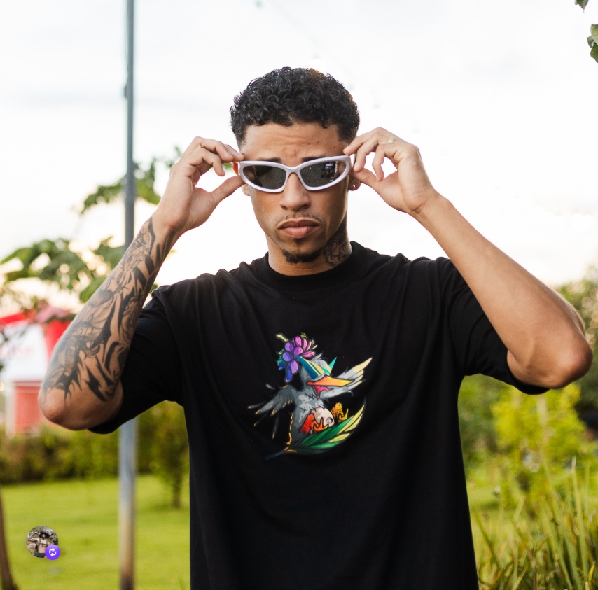 Camiseta Pato Astral Fly Free SEMD